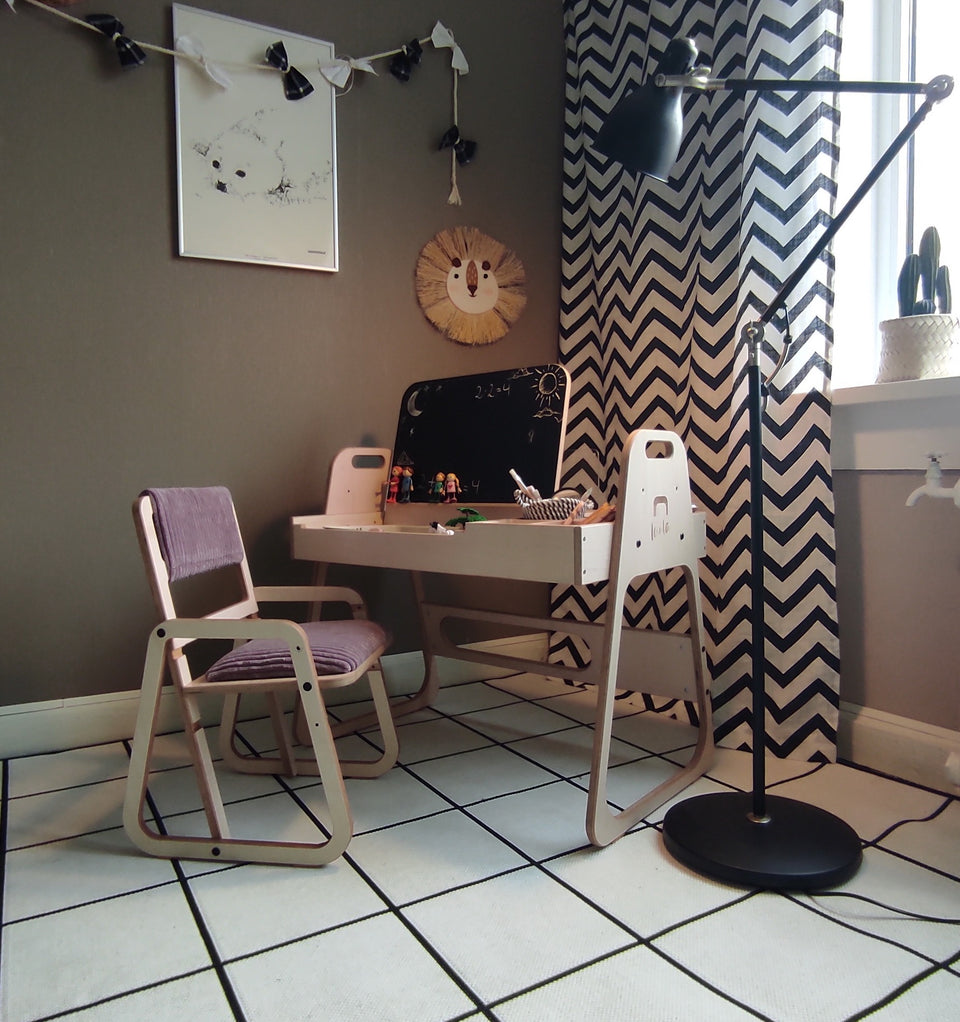 Adjustable Children Montessori Table and Chair Set Julle - Cannon Pink