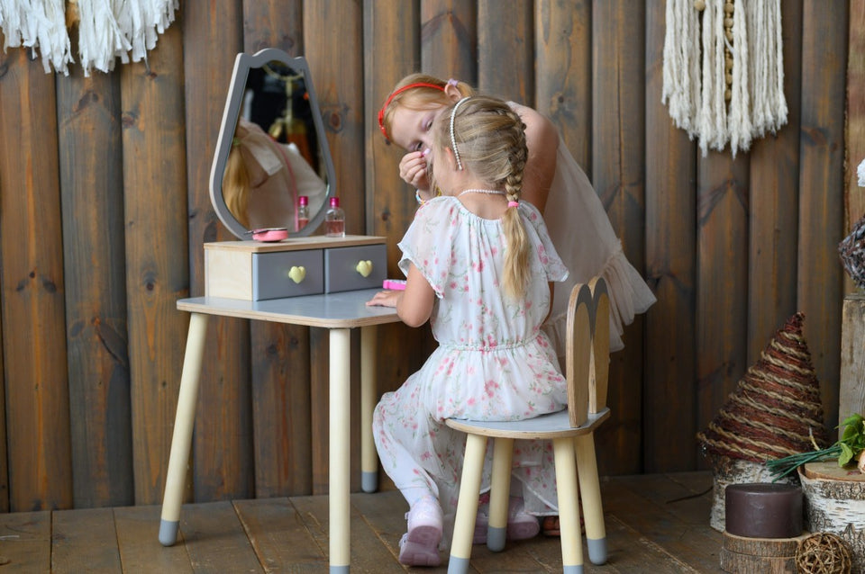 Princess Beauty Table and Chair with Mirror - Tulip